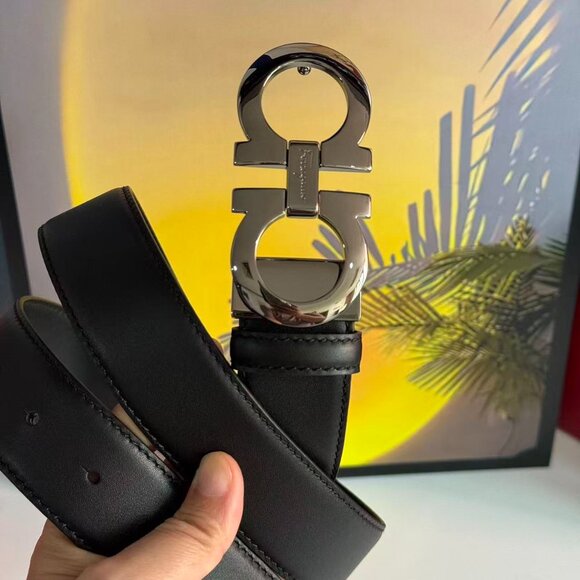 Salvatore Ferragamo Black leather Belt main image 7
